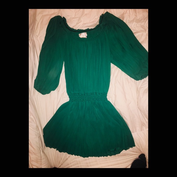 MSSP Kelly Green Flowy Dresss - Picture 2 of 6